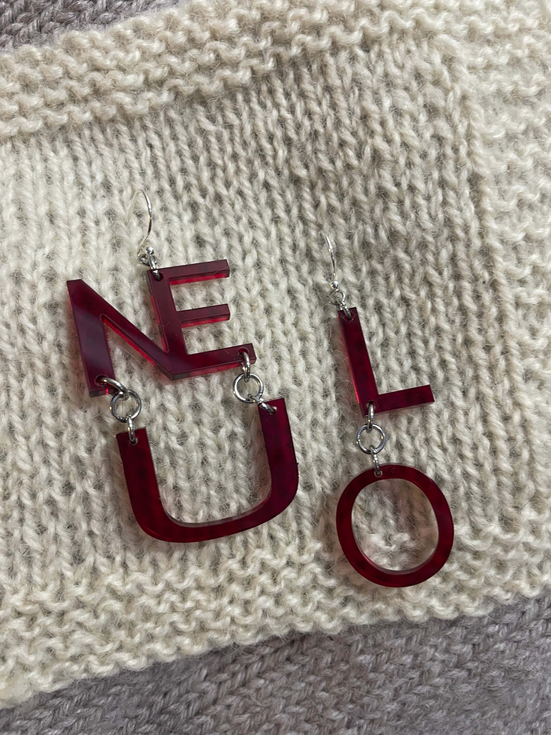 Neulo -korvikset, Pinjo design, Korvakorut