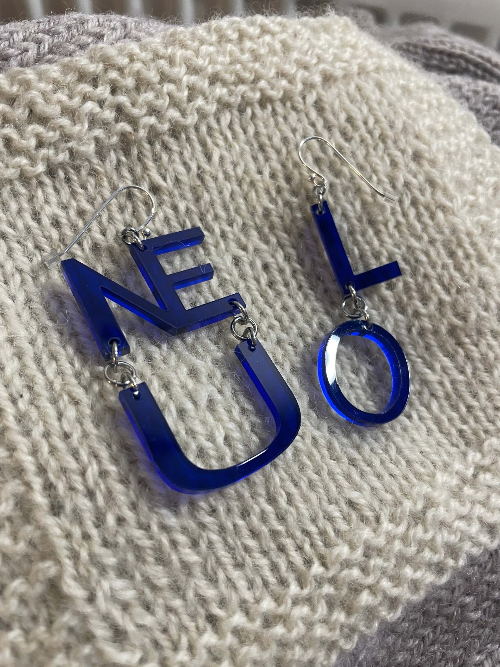 Neulo -korvikset, Pinjo design, Korvakorut