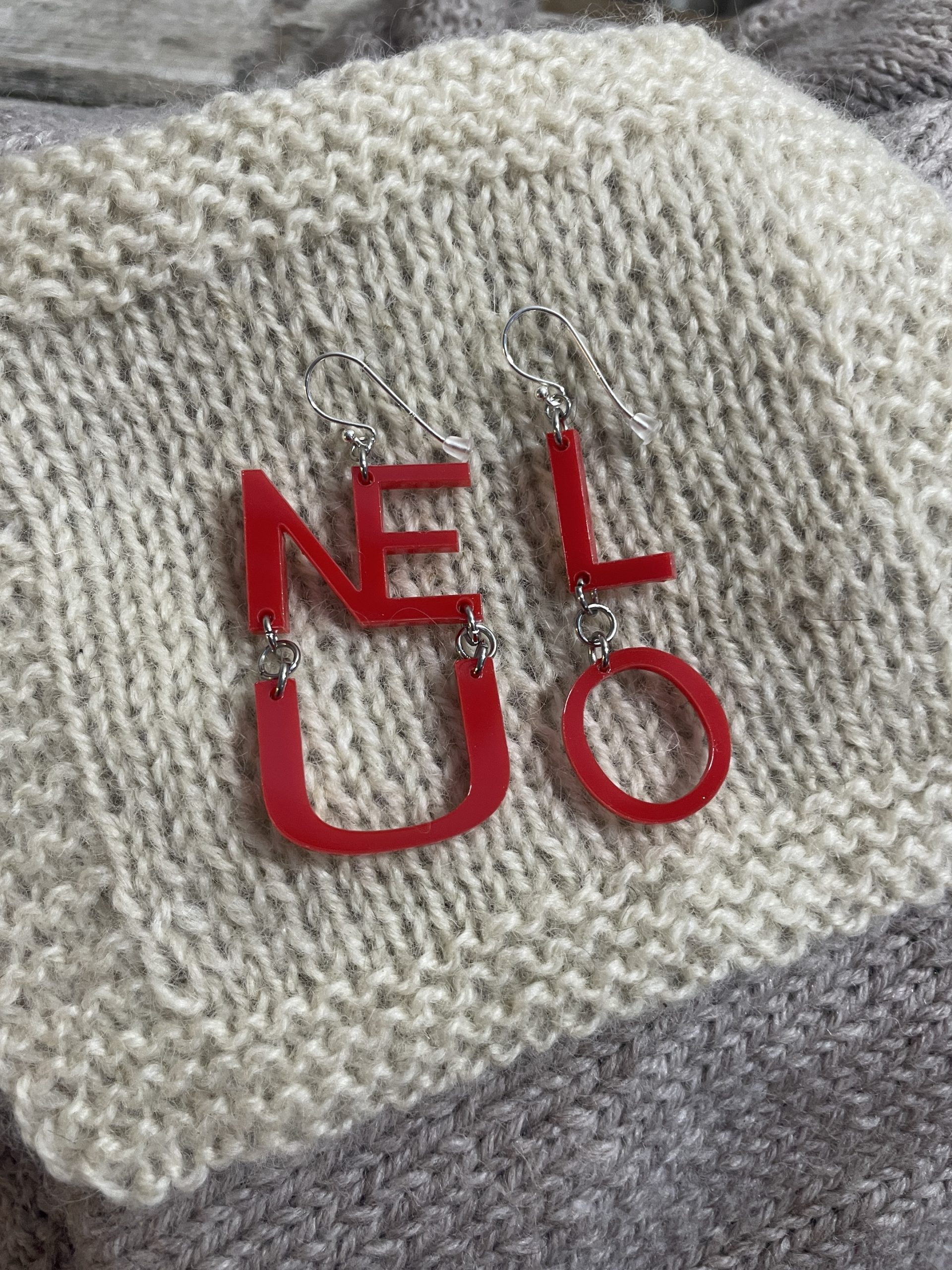 Neulo -korvikset, Pinjo design, Korvakorut
