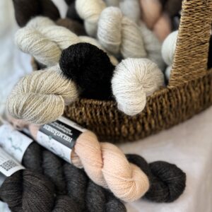 Helmiäinen Fingering 50 g