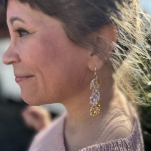 Korvakorut Pionipuutarha kolmeosaiset