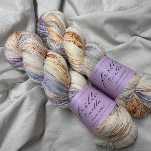 frillan kuukauden väri