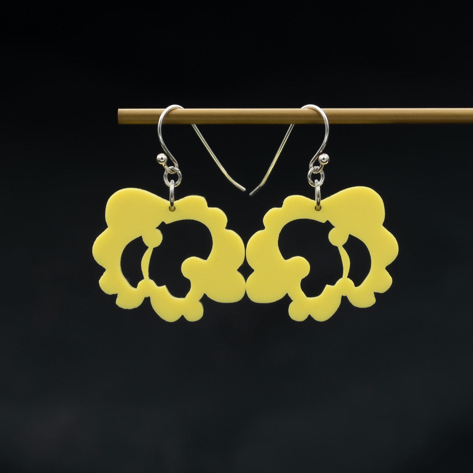 Korvakorut Pionipuutarha keskikokoiset - Image 15